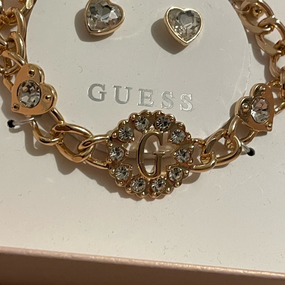 New Guess Gold Heart Bracelet and Earring Set whimsical fairy